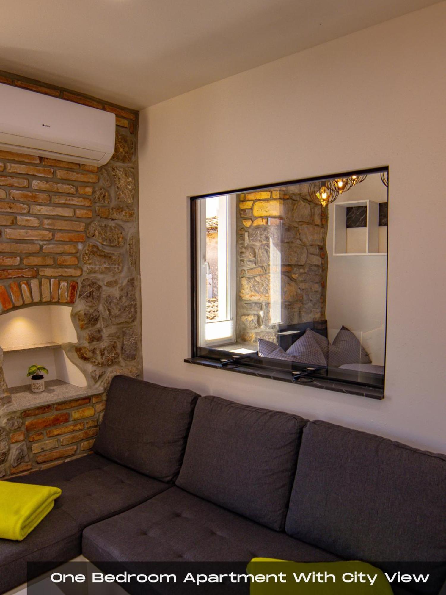 Volos With Roof Terrace, Sea View, Free Private Parking