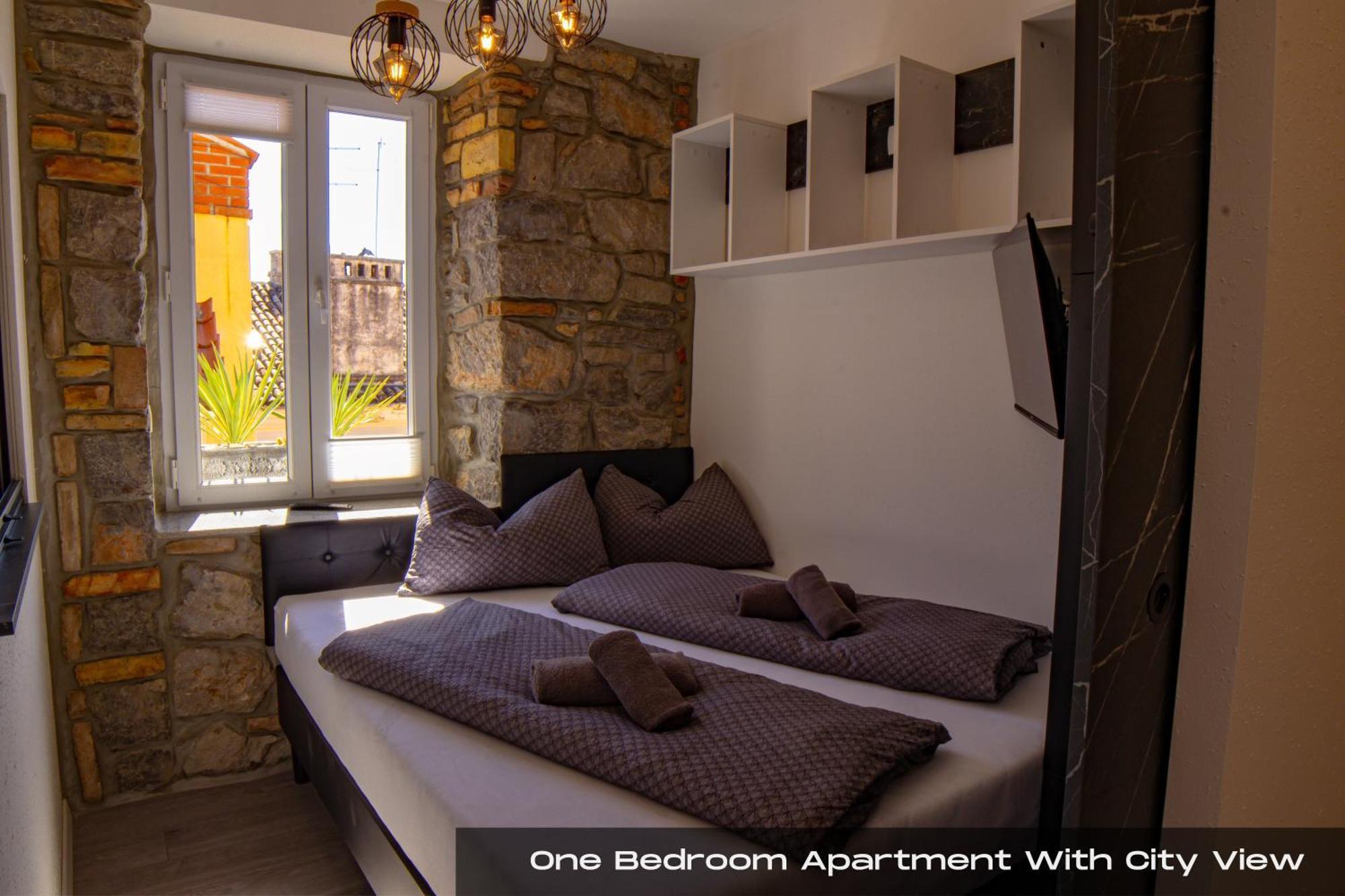 Apartment Volos With Roof Terrace, Sea View, Free Private Parking