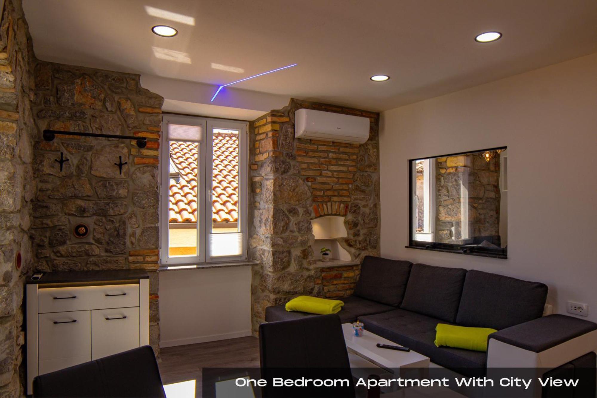 Volos With Roof Terrace, Sea View, Free Private Parking *