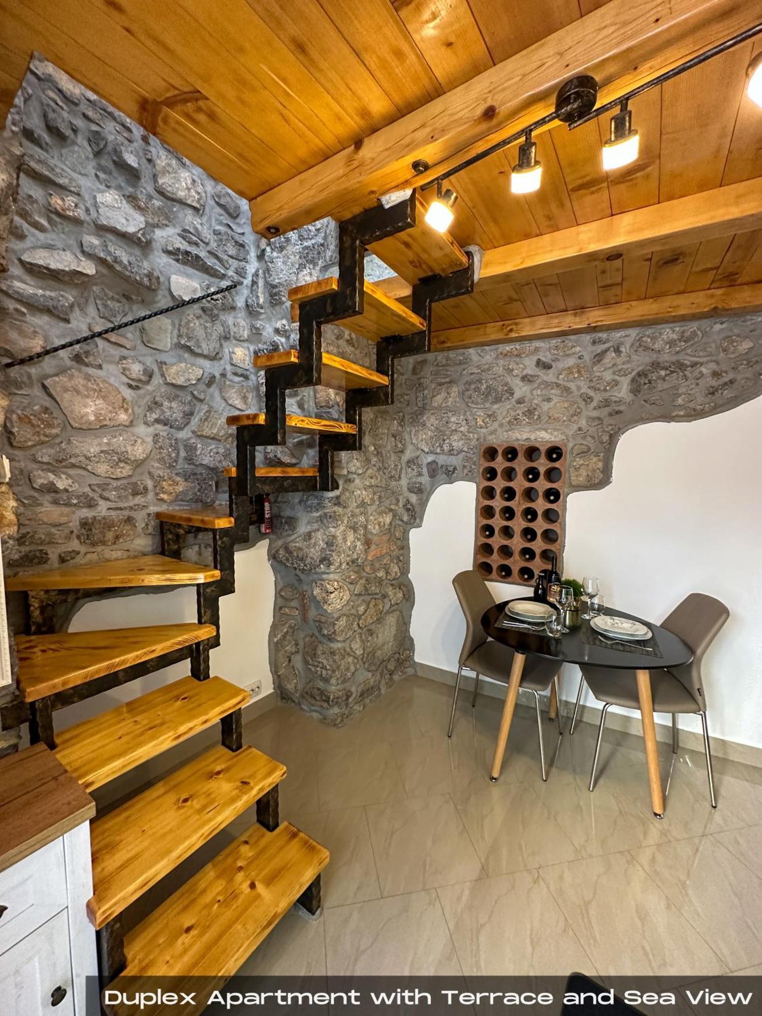 Apartment Volos With Roof Terrace, Sea View, Free Private Parking Opatija