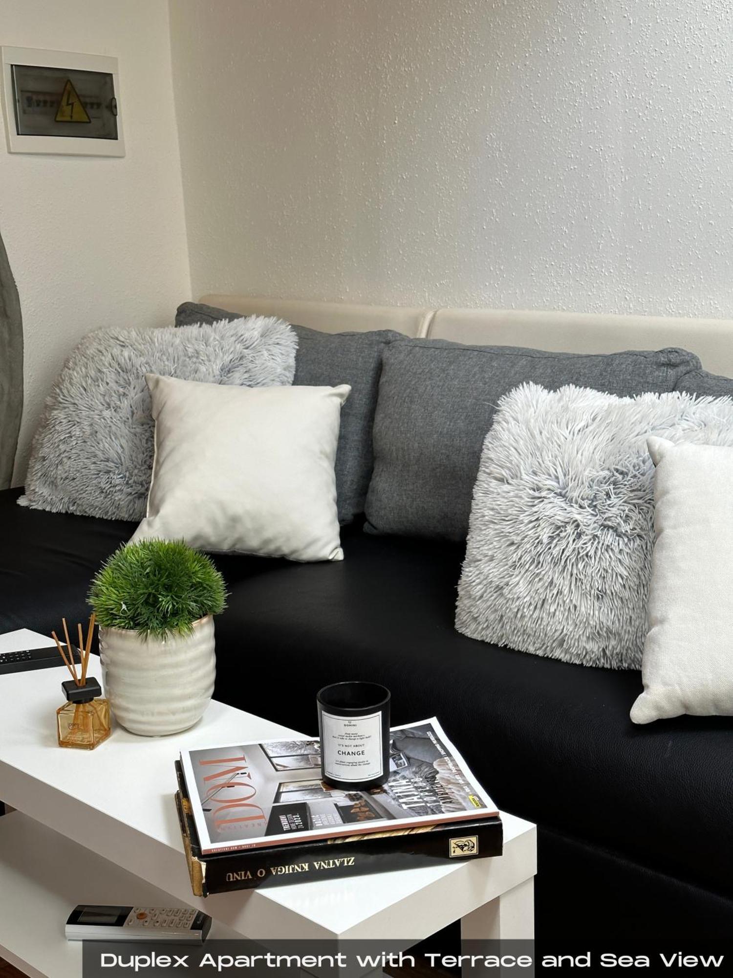 Apartment Volos With Roof Terrace, Sea View, Free Private Parking